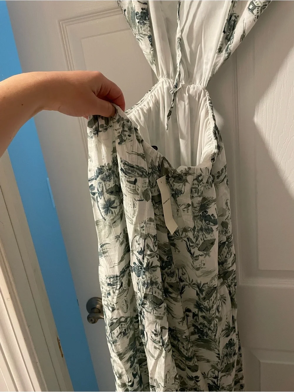 Abercrombie Crinkle Textured Cut Out Maxi Dress